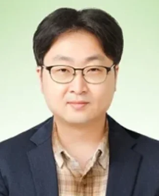 Dr, Gimyeong Seong